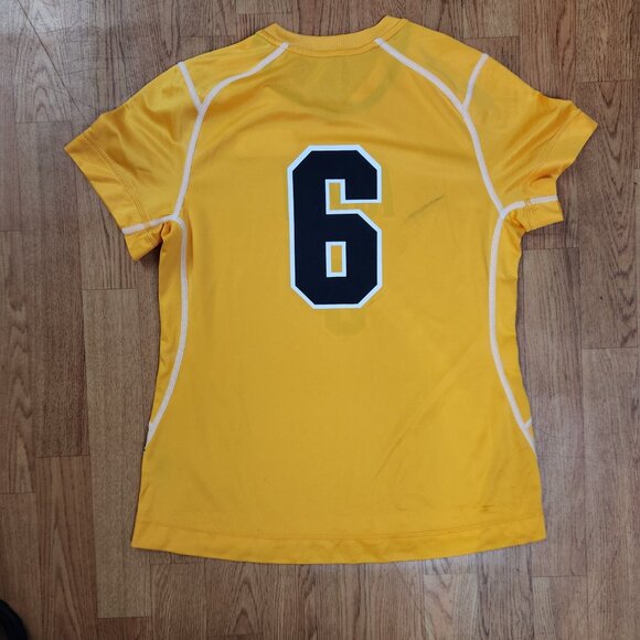 Iowa Hawkeyes Game Worn Soccer Jersey Big 10 Women #6 Sz. L - Picture 3 of 3